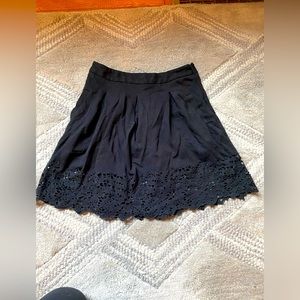 Black skirt BCBGMAXAZRIA A line size 4